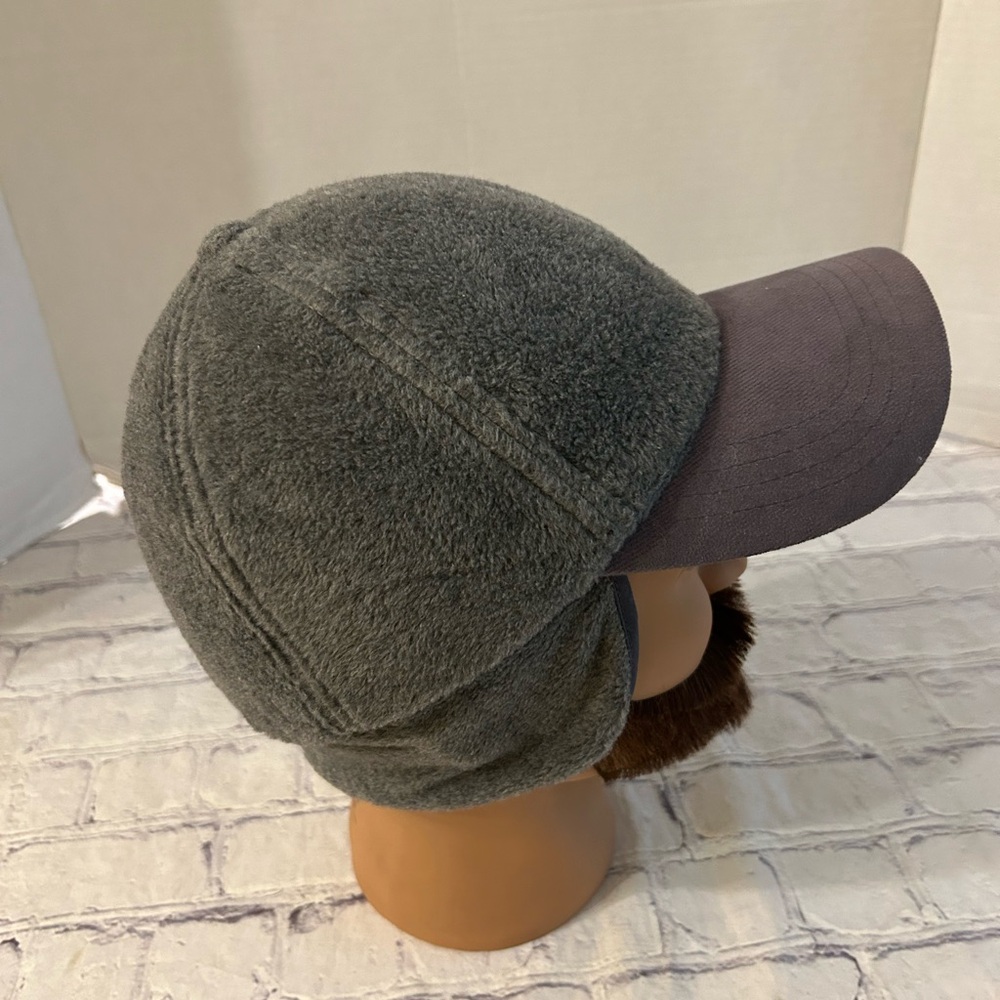 PARAMOUNT HEADWEAR VINTAGE HONGKONG MADE POLYESTER EAR FLAP CAP SIZE SMALL